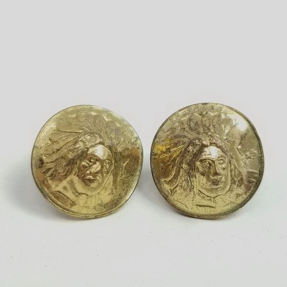 Vintage Face Center Gold Tone Dome Clip On Earrings, Screw Backs, Estate - Picture 1 of 6